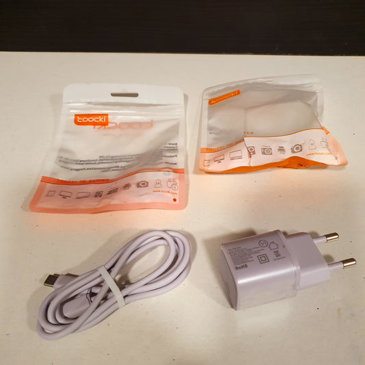 20 watt Charger and usb cable Type C to C
