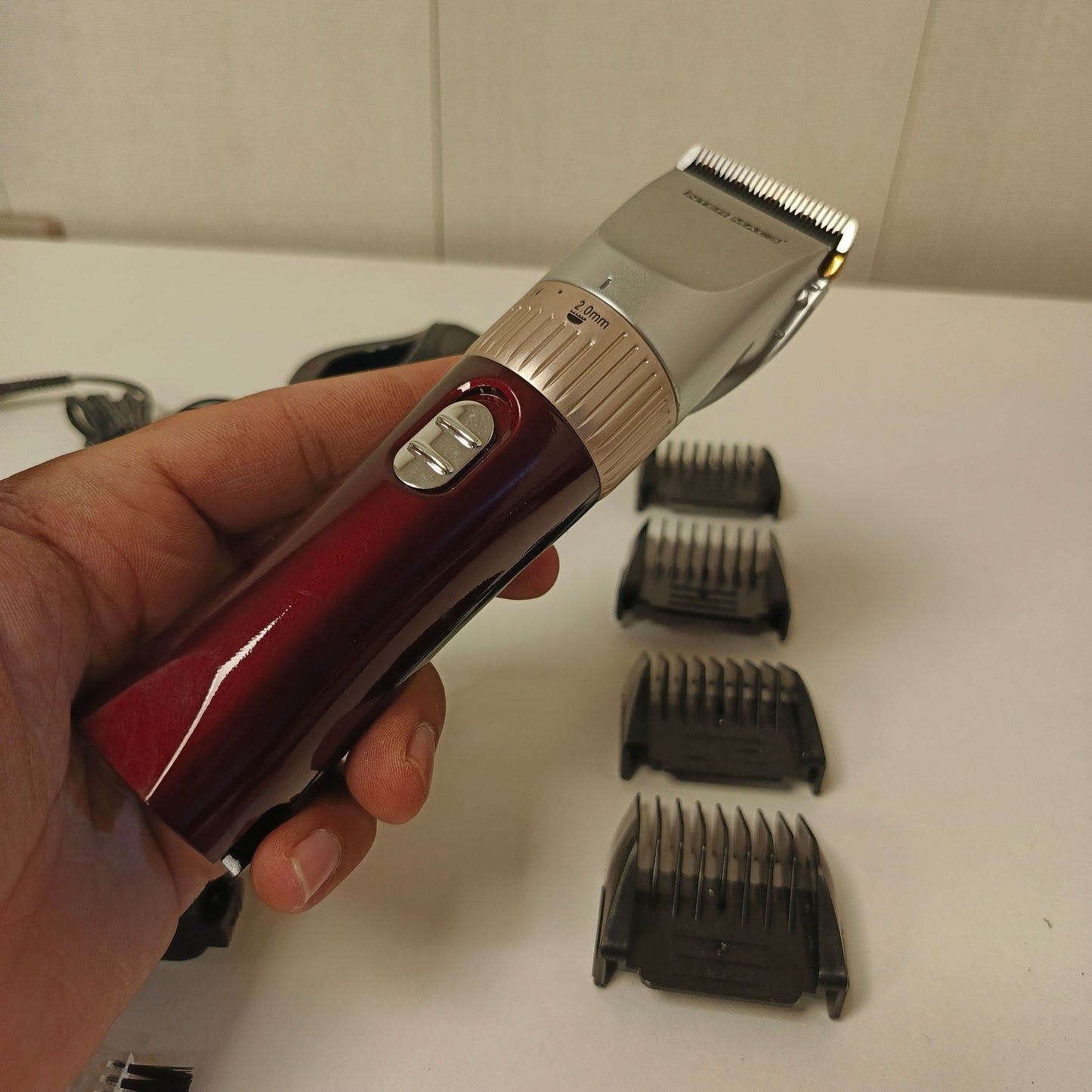 InterMac Professional Trimmer with 2 Batteries