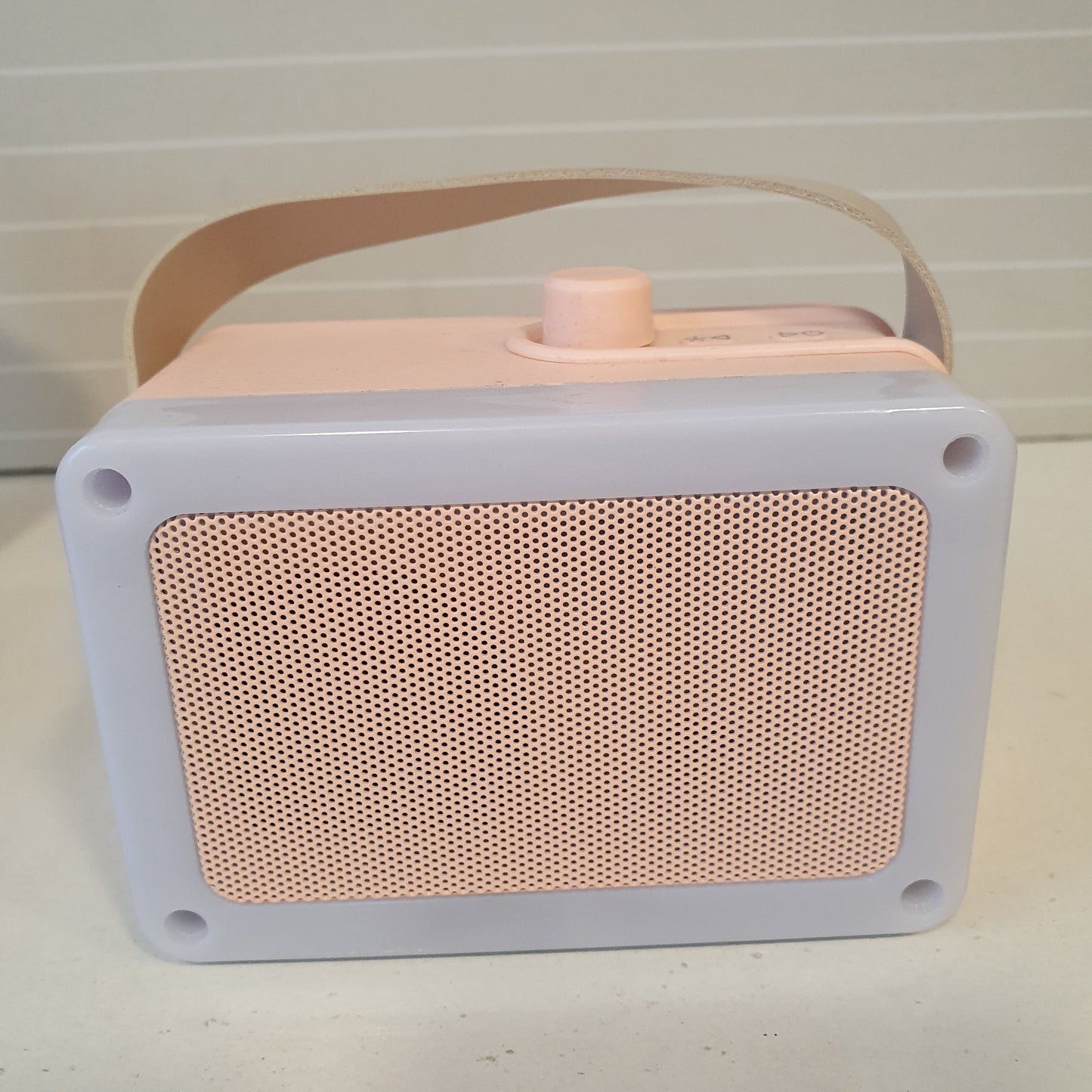 RGB Bluetooth speaker