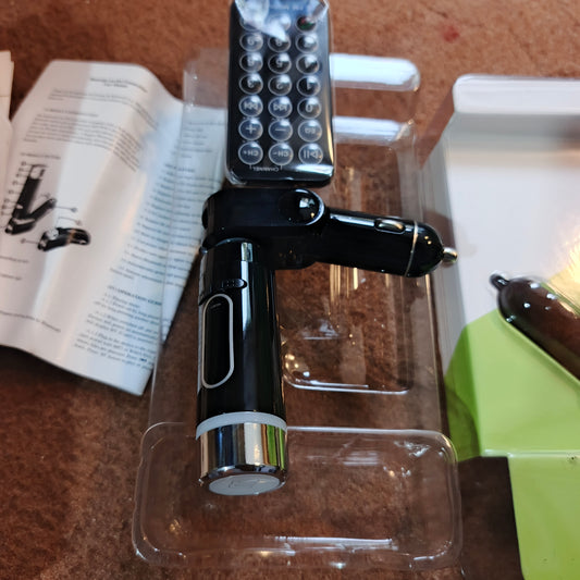 Car mobile charger with extra fm transmeter