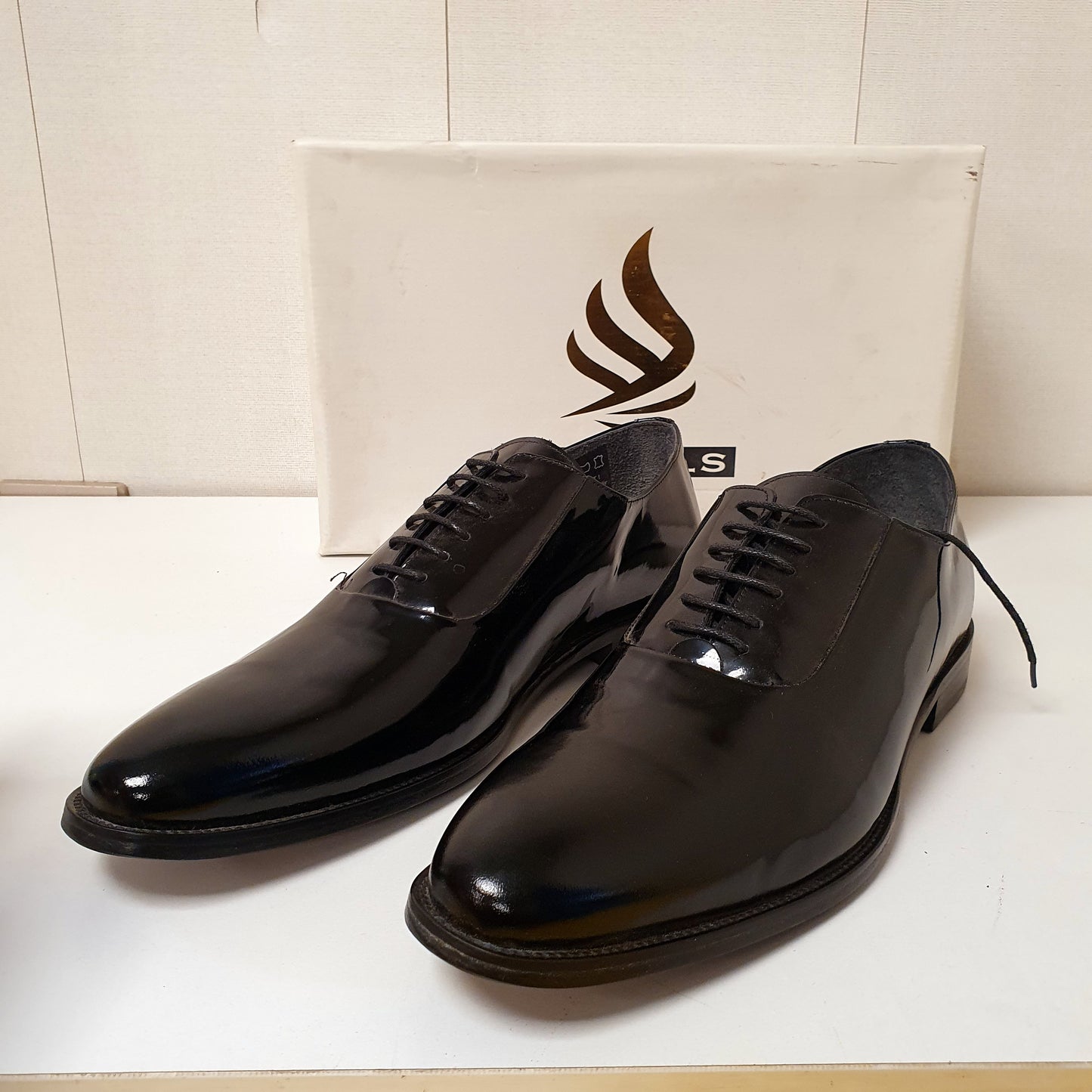Black Tessels Style Hand Made Leather Shoes by Seapals Art # 82, 12950