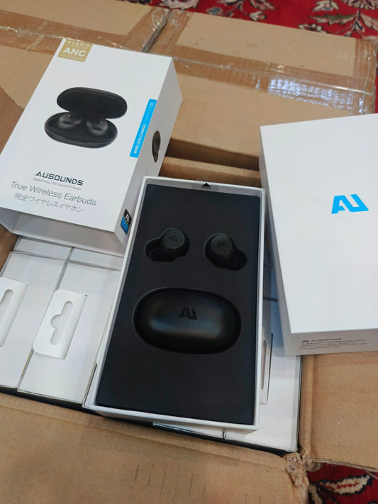 AU sound hybrid noise canceling earbuds original