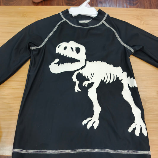 Carters 6 year boys shirt