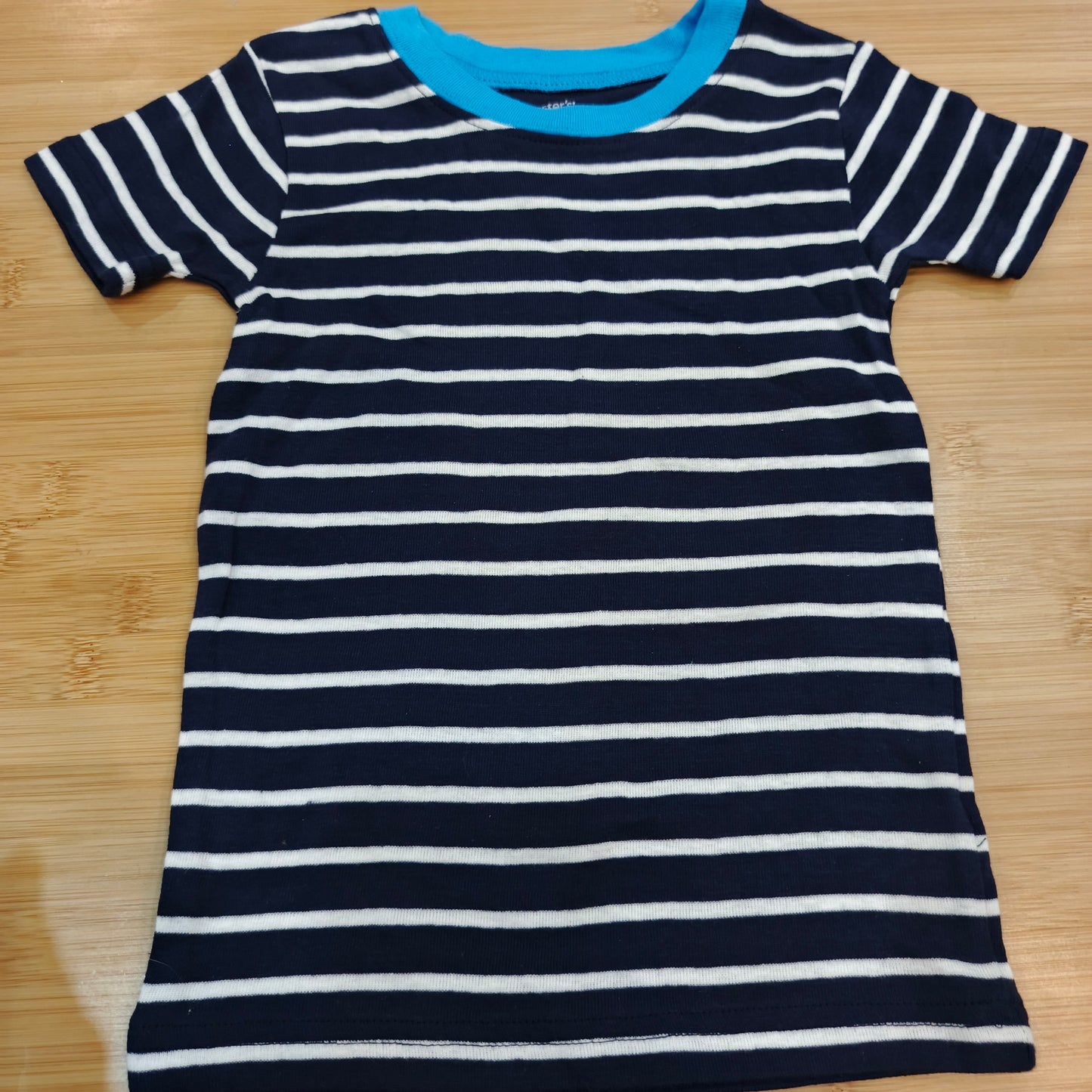 Carters 4 year t shirt