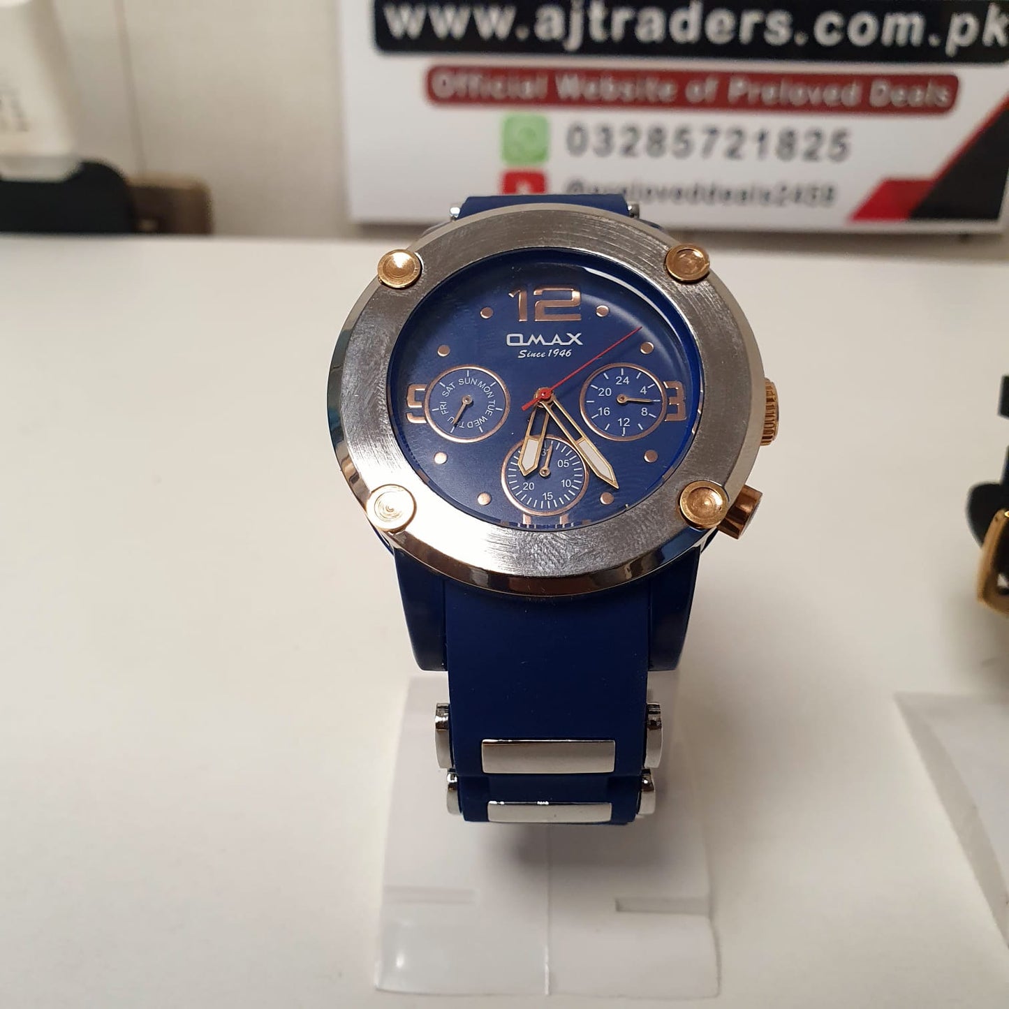 Omax Cosmo Graph quartz chronograph Watch, 301250