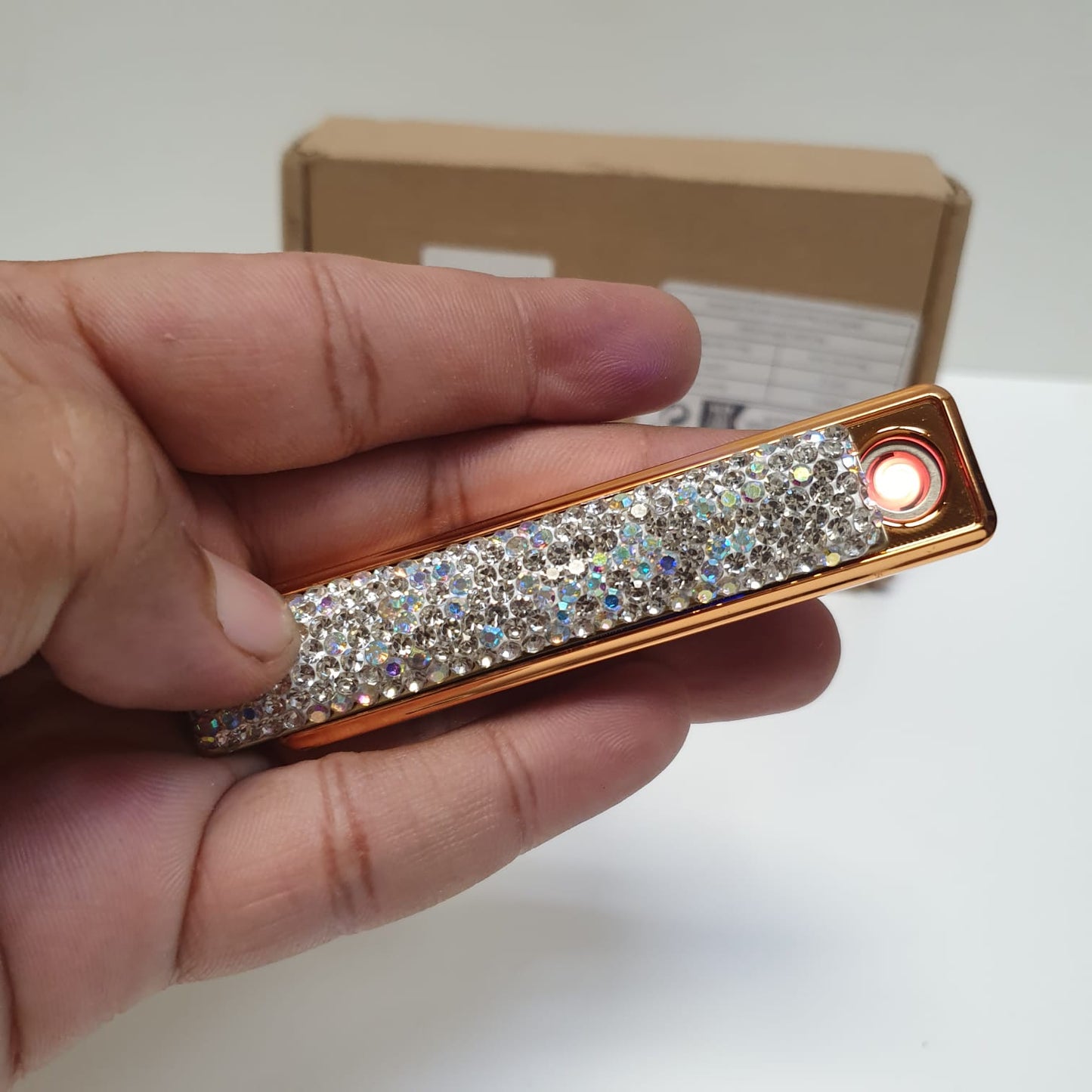 Electric rechargeable lighter