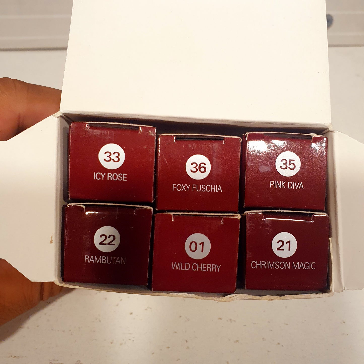 Pure addiction Branded Lipstick  Pack of 6 Colors